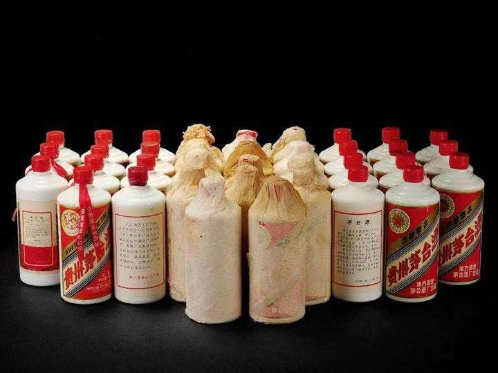 伍家岗老酒回收上门哪里回收(附近上门回收茅台酒）?